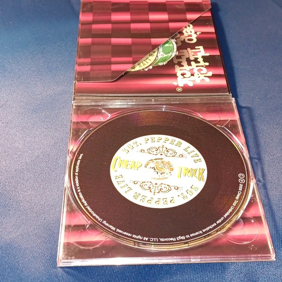 Cheap Trick CD - Picture 3 of 4